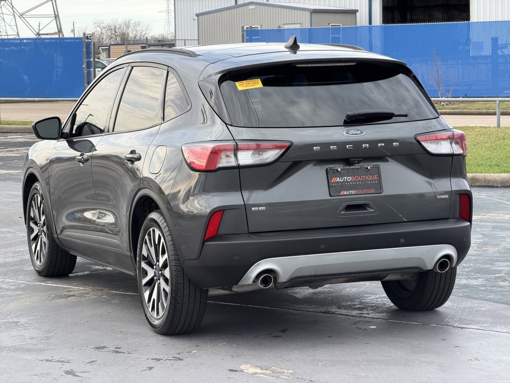 2020 Ford Escape Image 9
