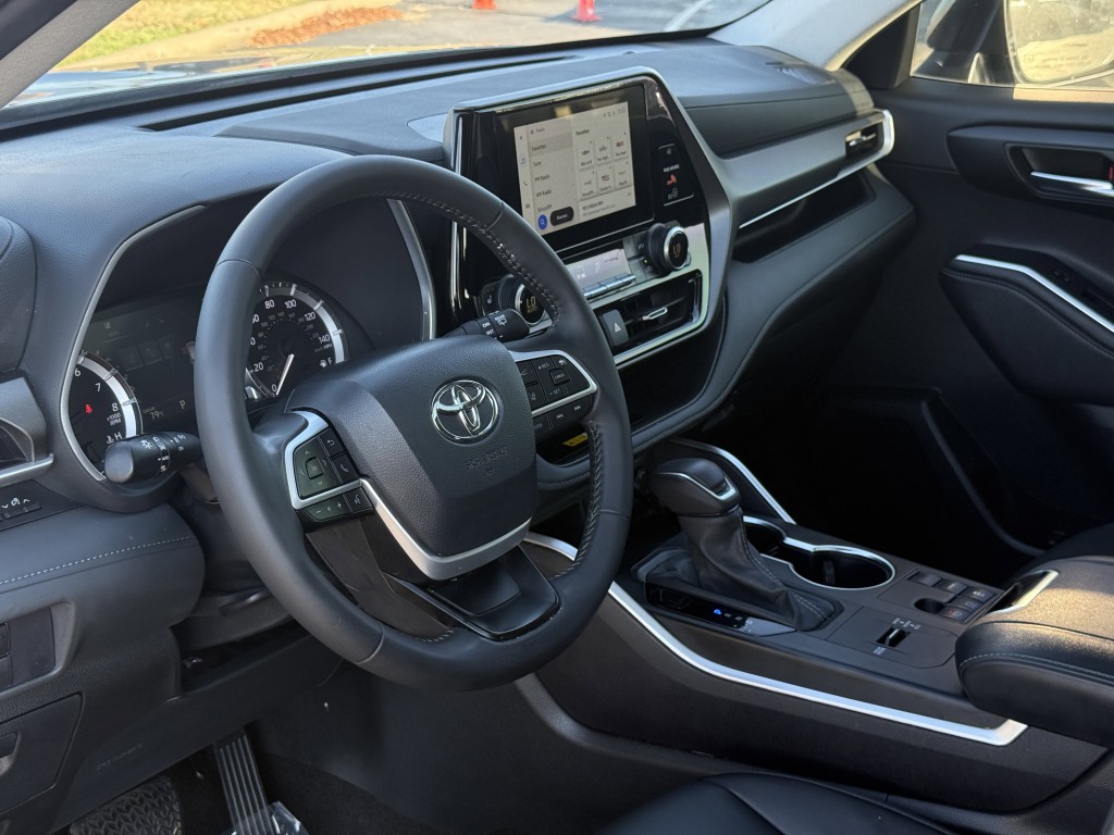 2024 Toyota Highlander Image 13