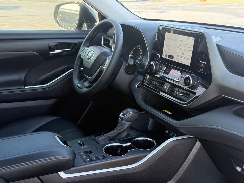 2024 Toyota Highlander Image 14