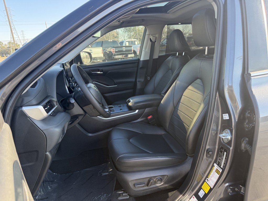 2024 Toyota Highlander Image 27