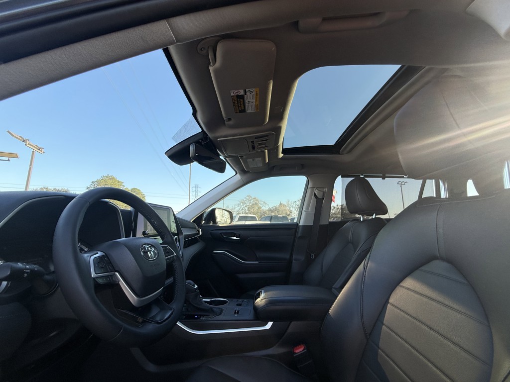 2024 Toyota Highlander Image 29