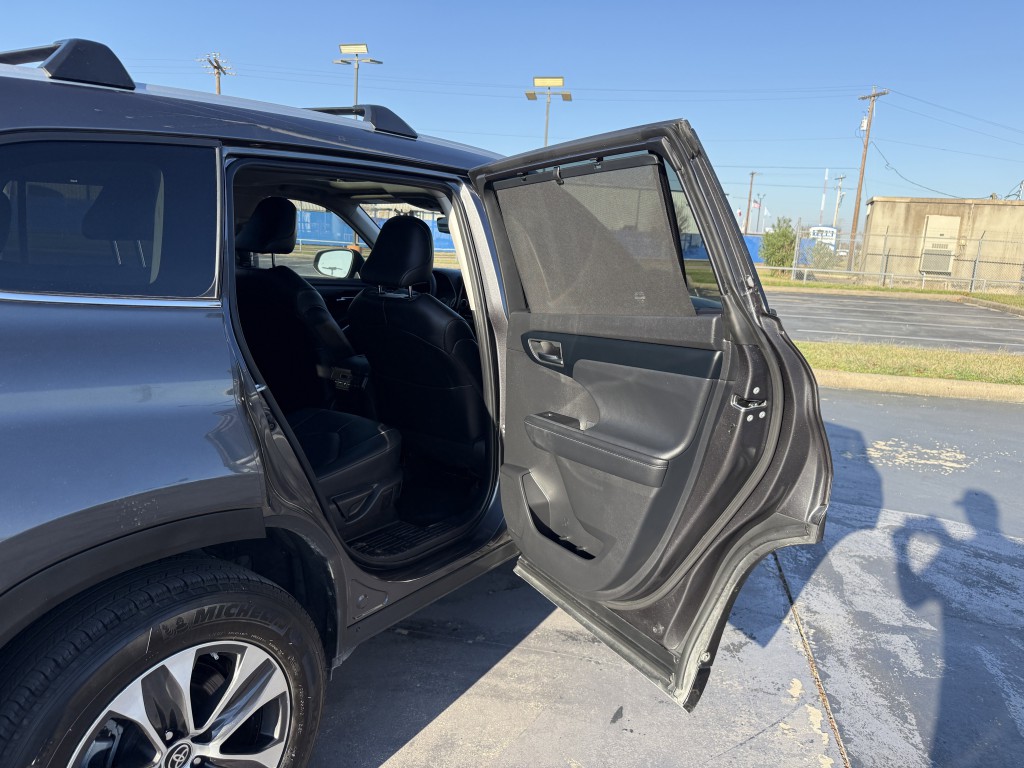 2024 Toyota Highlander Image 30