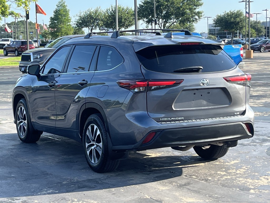 2024 Toyota Highlander Image 8