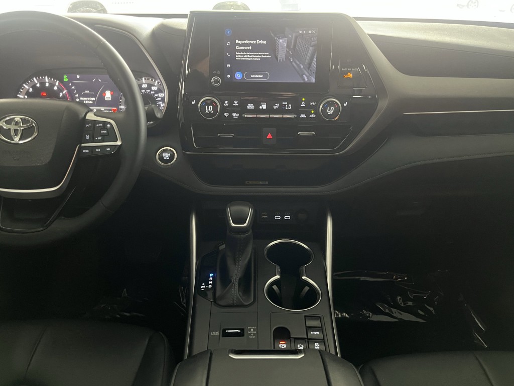 2024 Toyota Highlander Image 26