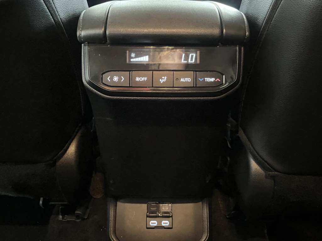 2024 Toyota Highlander Image 29