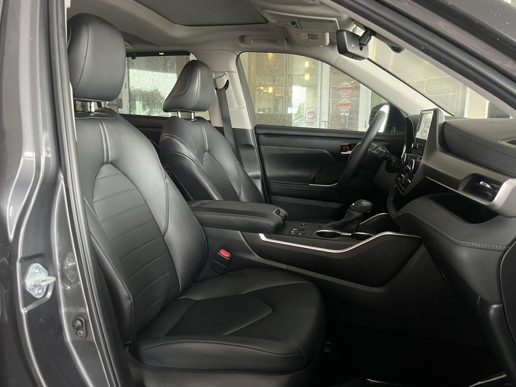 2024 Toyota Highlander Image 31