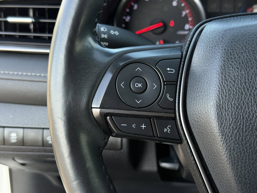 2023 Toyota Camry Image 18