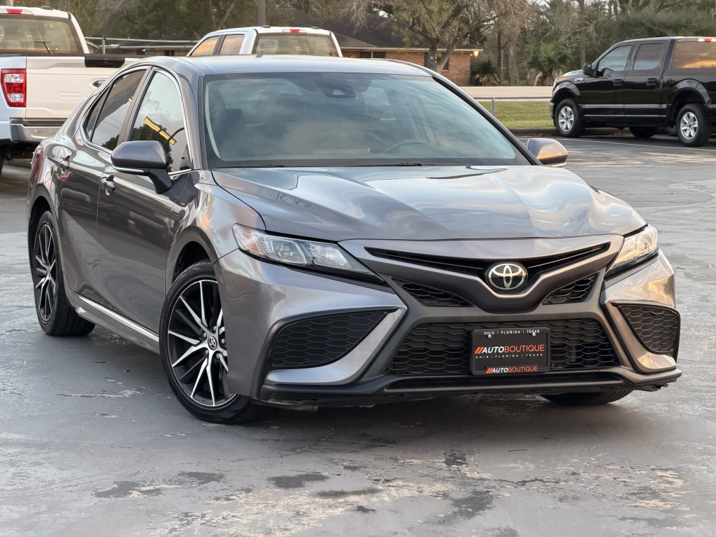2024 Toyota Camry Image 3