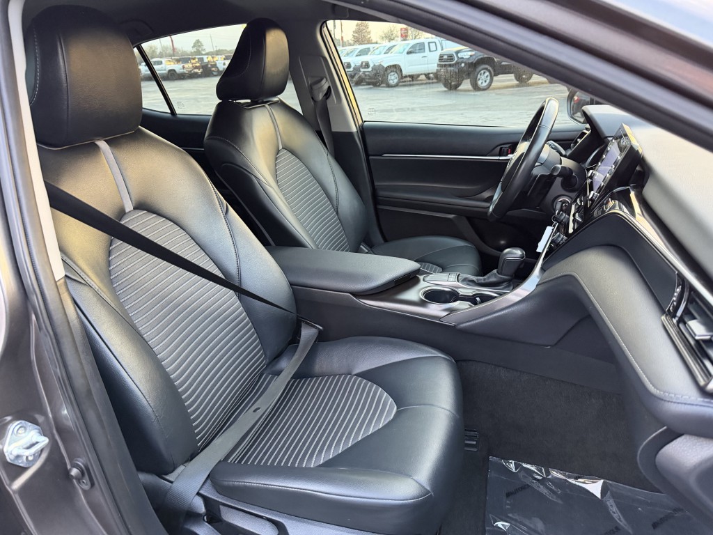 2024 Toyota Camry Image 25