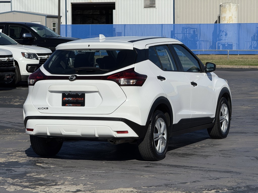 2022 Nissan Kicks Image 10