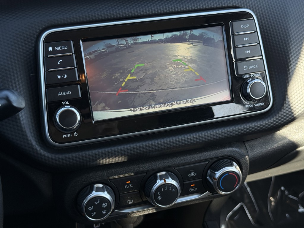 2022 Nissan Kicks Image 21