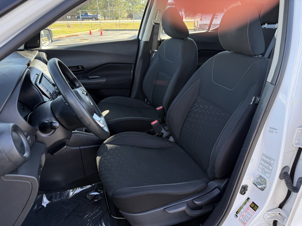 2022 Nissan Kicks Image 25