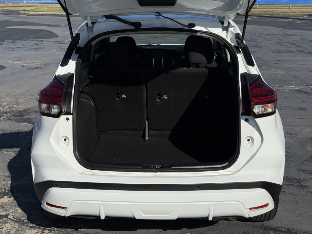 2022 Nissan Kicks Image 30