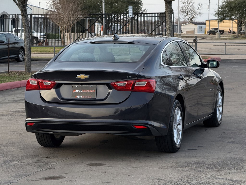 2023 Chevrolet Malibu Image 10