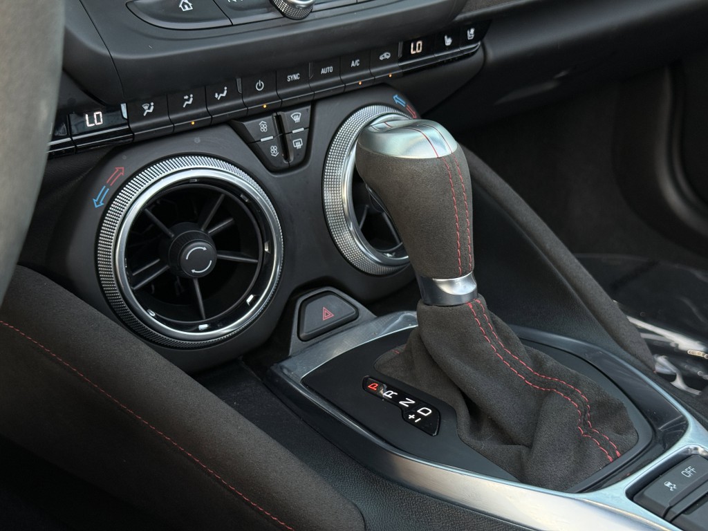 2022 Chevrolet Camaro Image 28