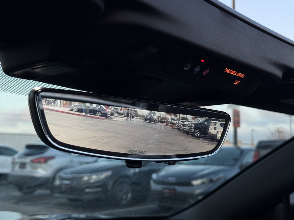 2022 Chevrolet Camaro Image 29