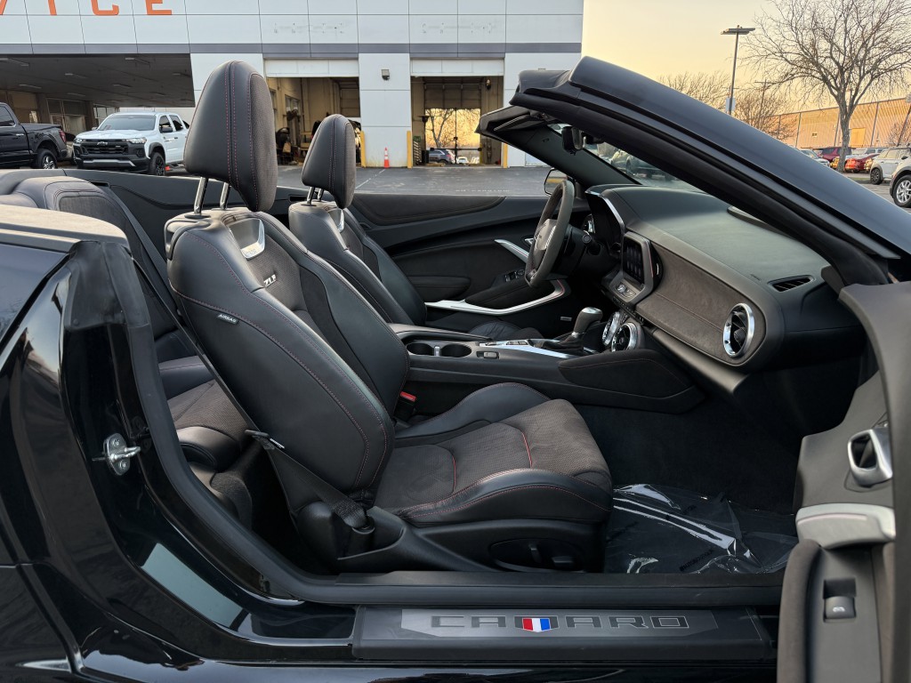 2022 Chevrolet Camaro Image 31