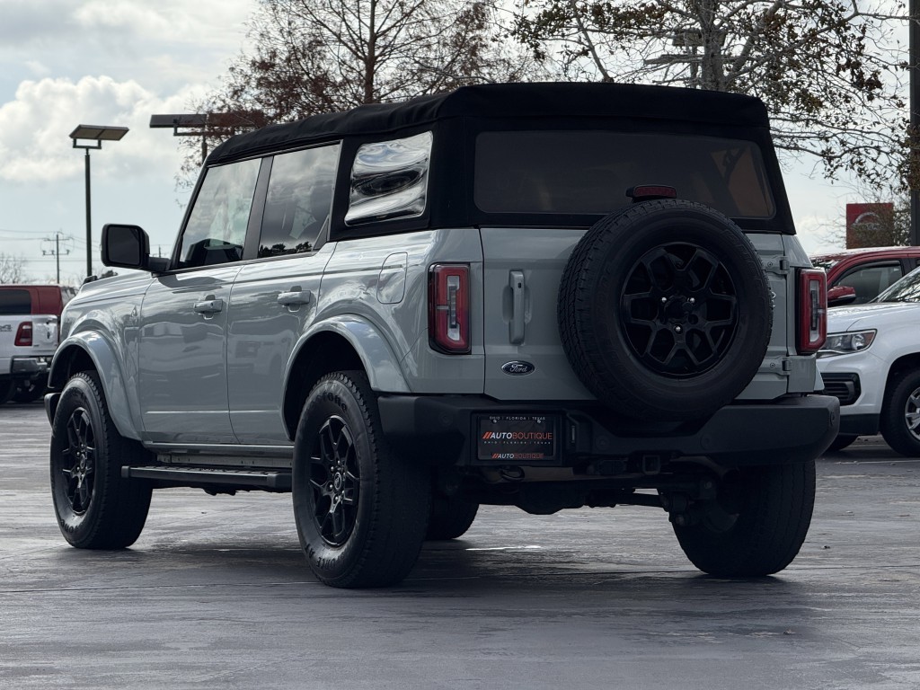 2022 Ford Bronco Image 10