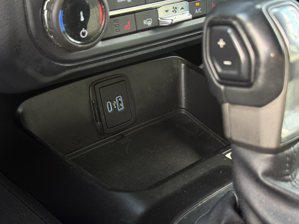 2022 Ford Bronco Image 22