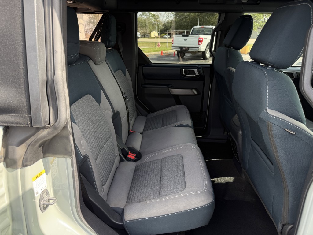 2022 Ford Bronco Image 30