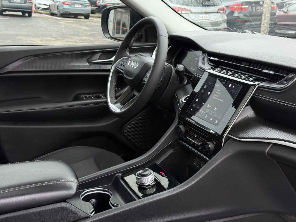 2023 Jeep Grand Cherokee Image 14