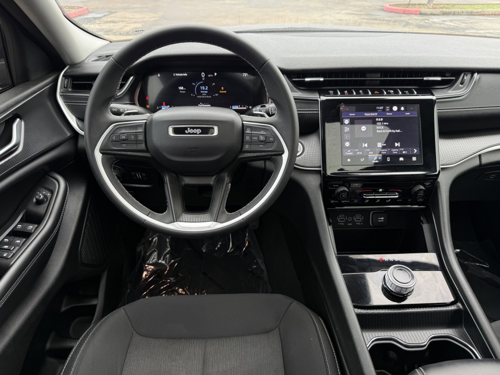 2023 Jeep Grand Cherokee Image 15