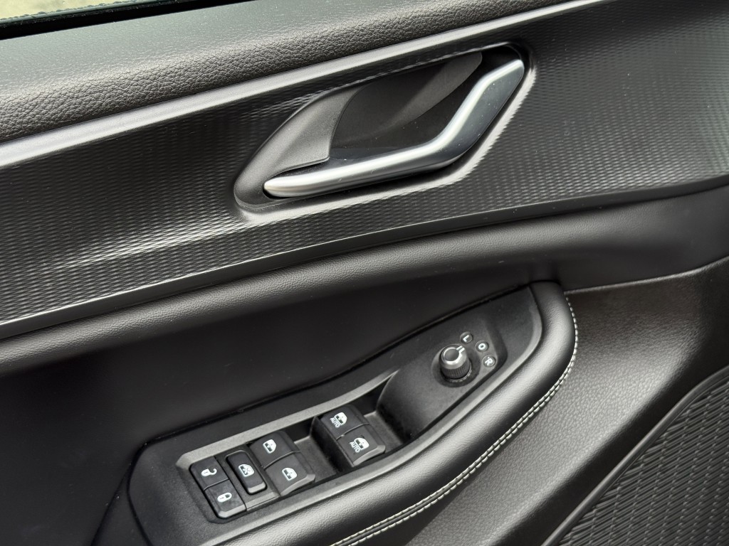 2023 Jeep Grand Cherokee Image 25