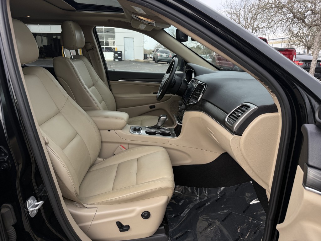 2019 Jeep Grand Cherokee Image 28