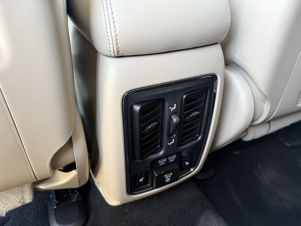 2021 Jeep Grand Cherokee Image 32