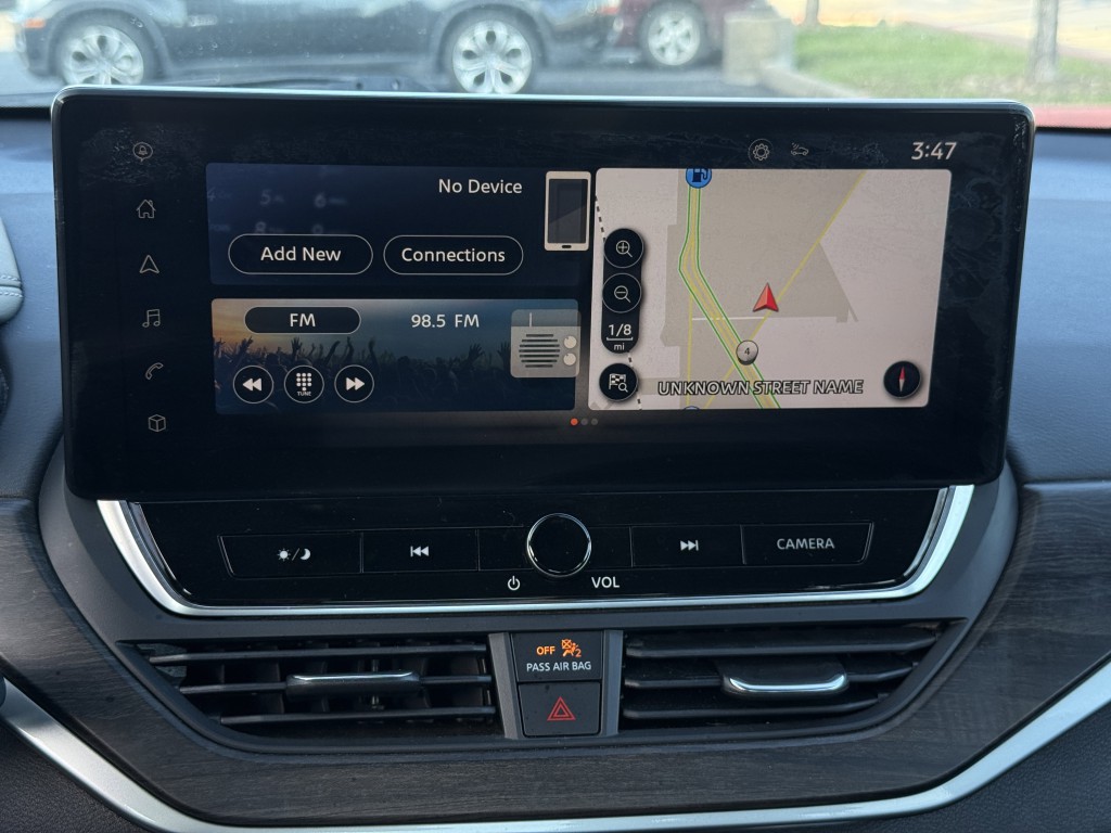 2023 Nissan Altima Image 21