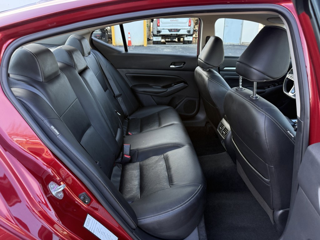 2023 Nissan Altima Image 29