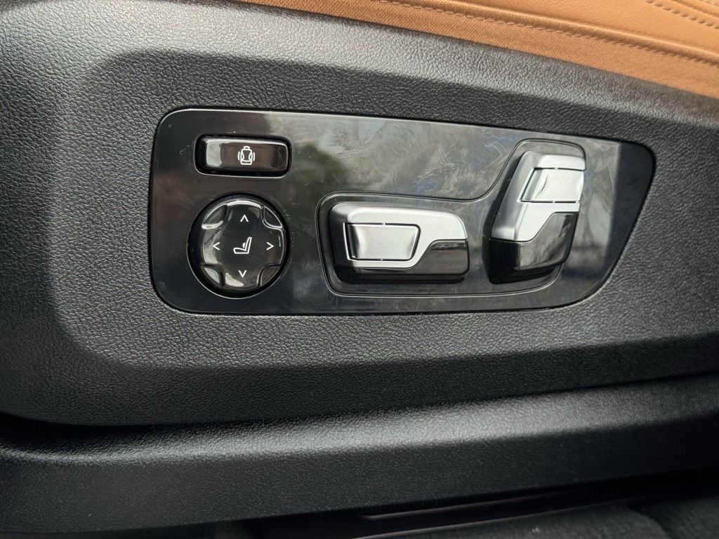 2026 BMW X5 Image 41