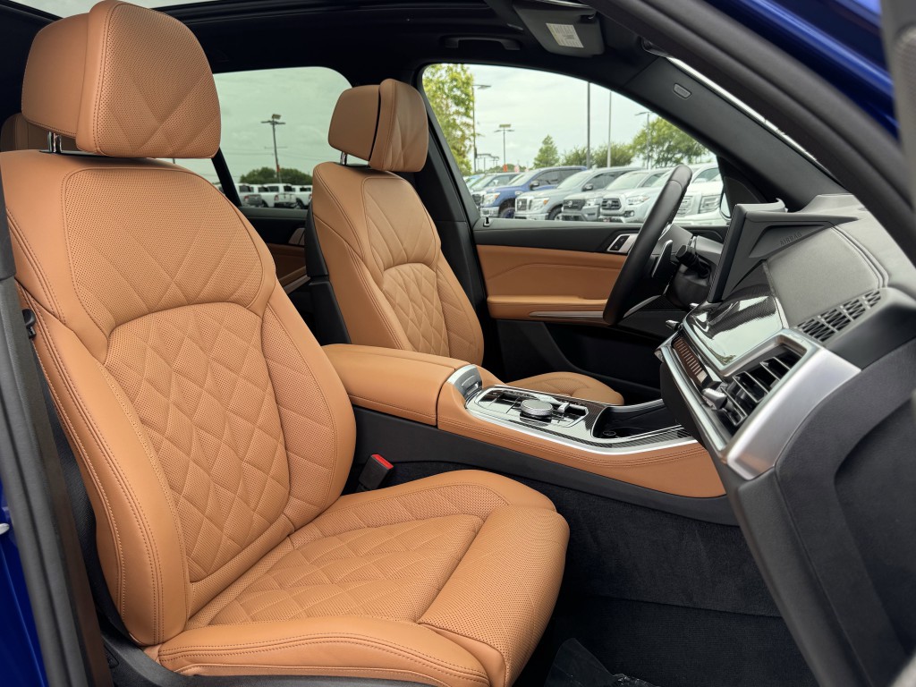 2026 BMW X5 Image 42