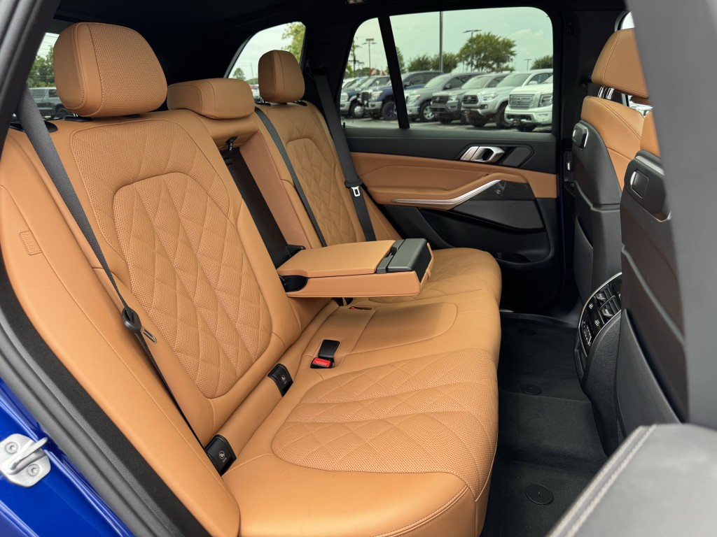 2026 BMW X5 Image 44