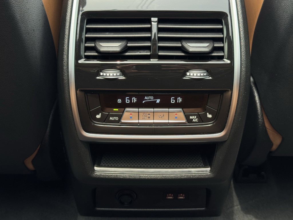 2026 BMW X5 Image 48