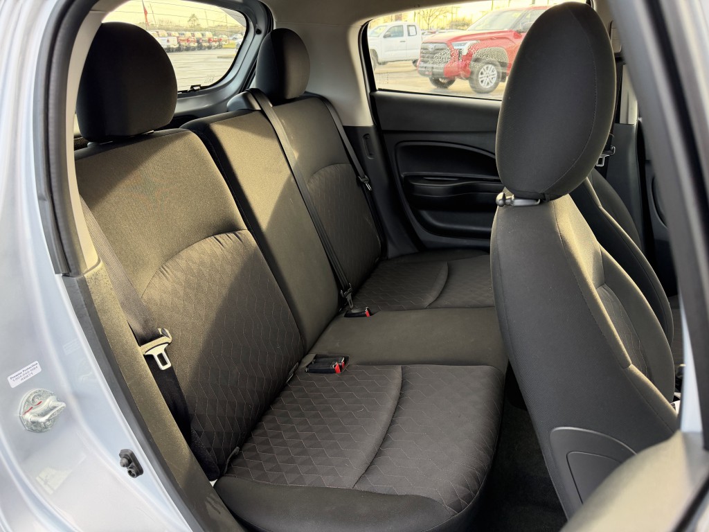 2021 Mitsubishi Mirage Image 24