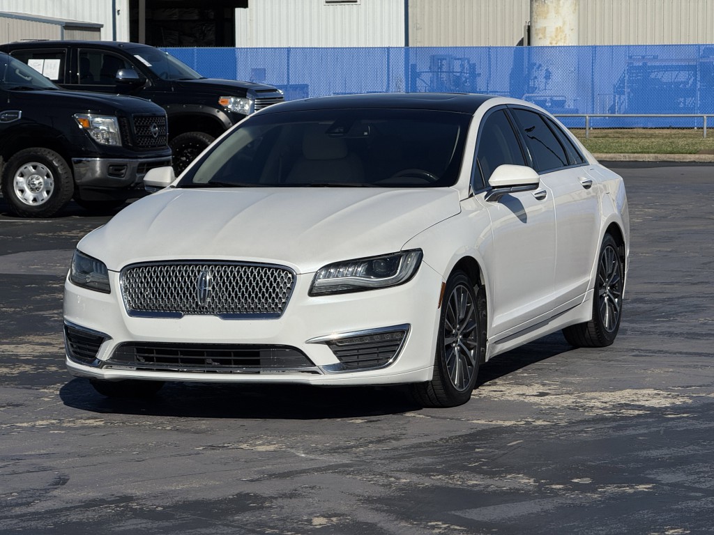 2017 Lincoln MKZ Image 5
