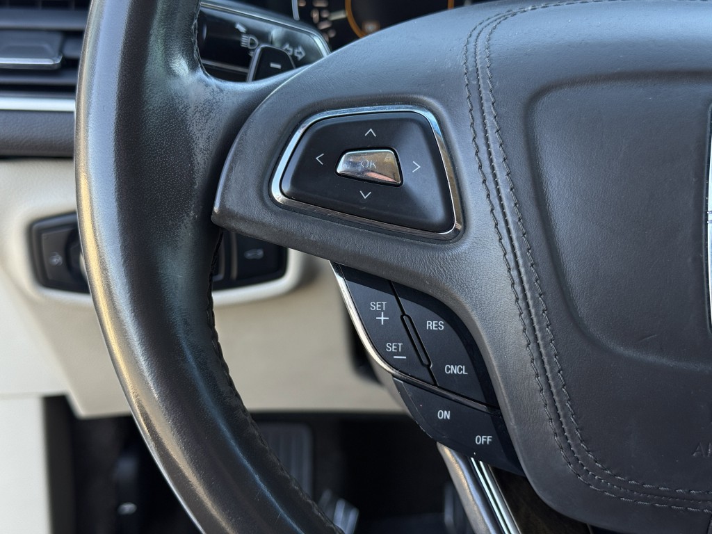 2017 Lincoln MKZ Image 18