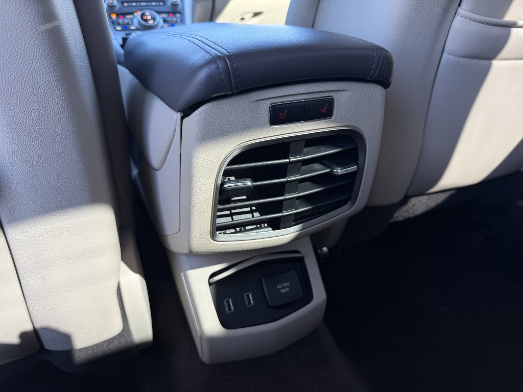 2017 Lincoln MKZ Image 34