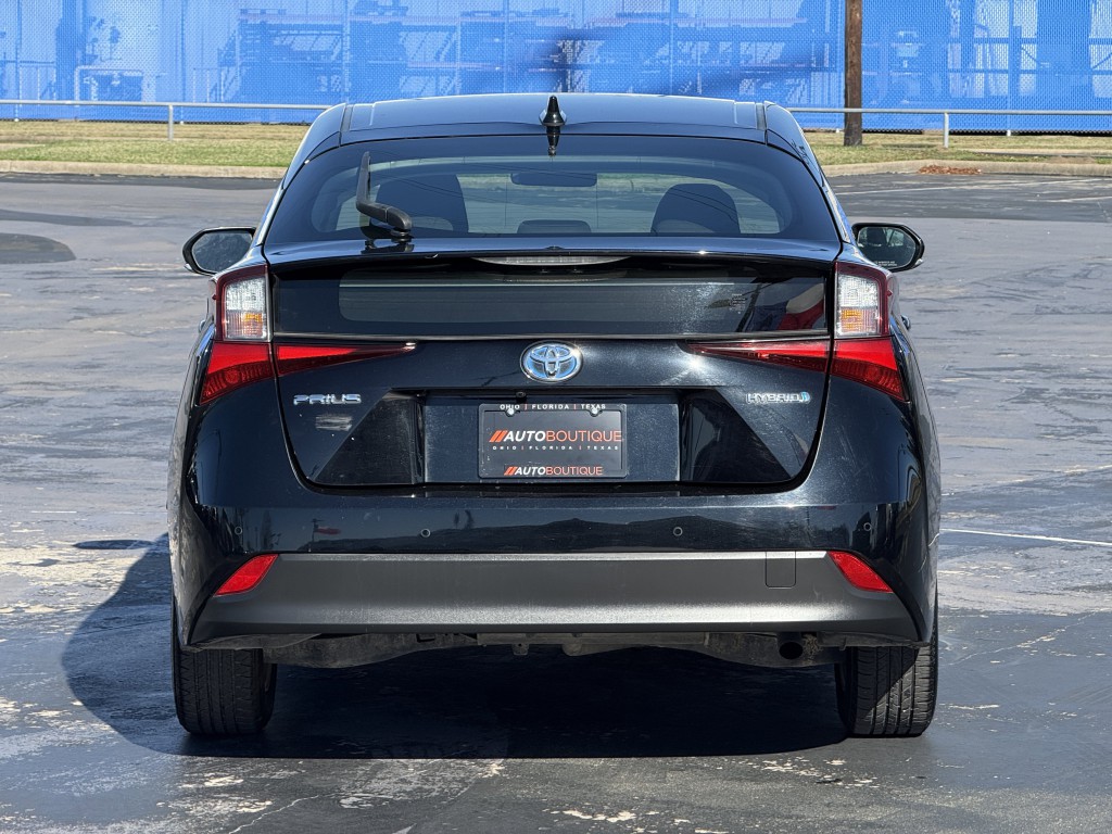 2021 Toyota Prius Image 8