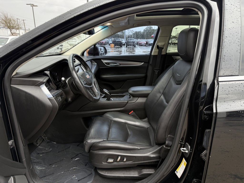 2017 Cadillac XT5 Image 25