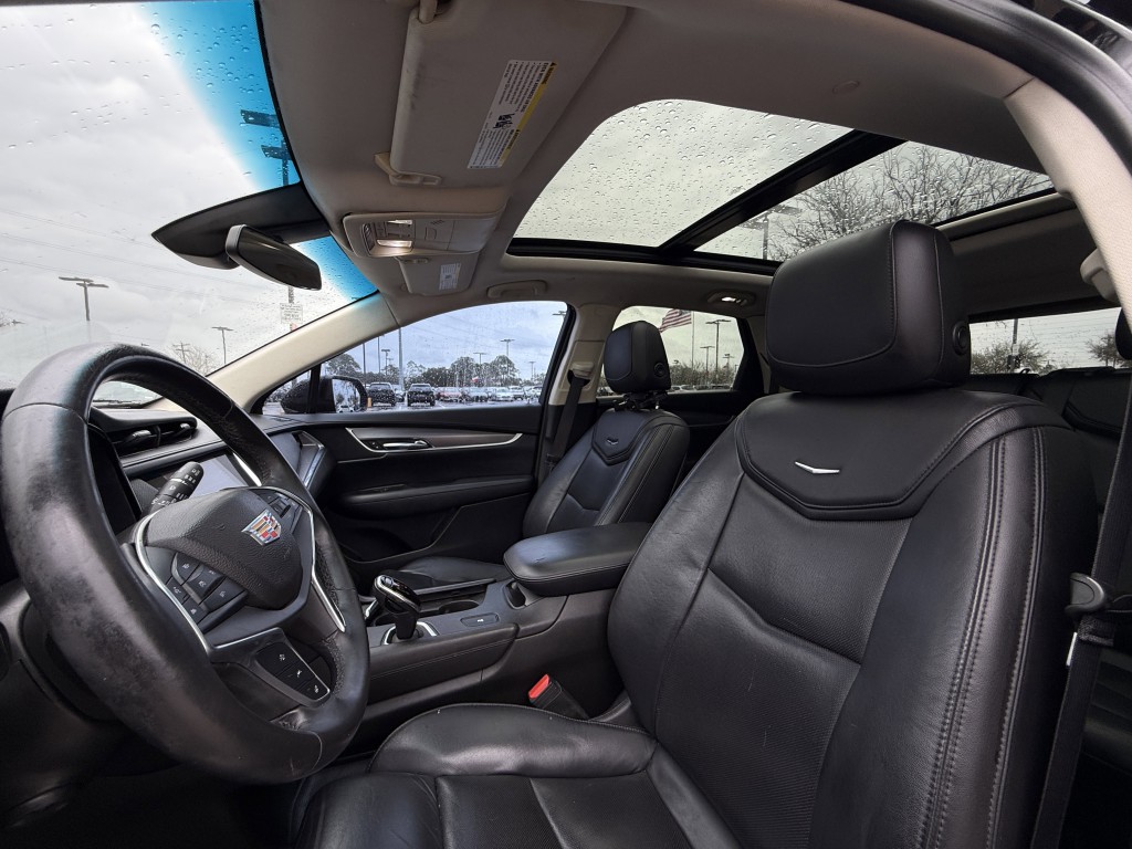 2017 Cadillac XT5 Image 29
