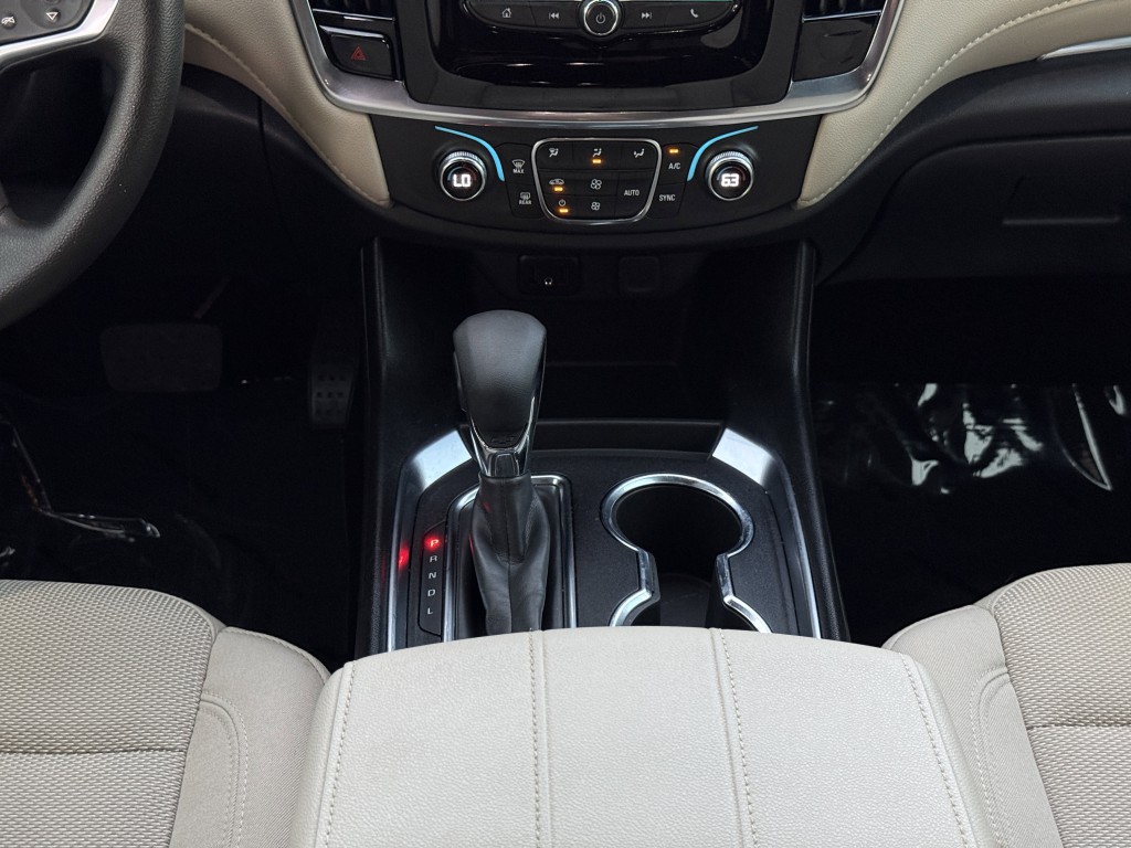 2023 Chevrolet Traverse Image 23