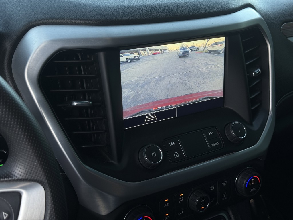 2021 GMC Acadia Image 23