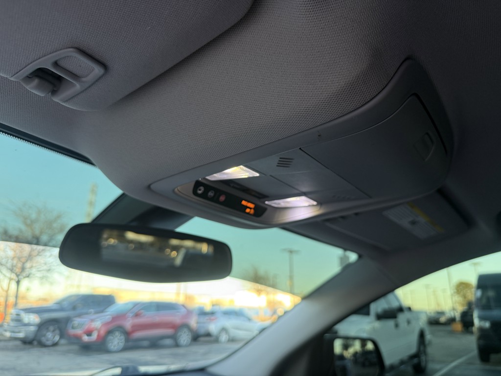 2021 GMC Acadia Image 30