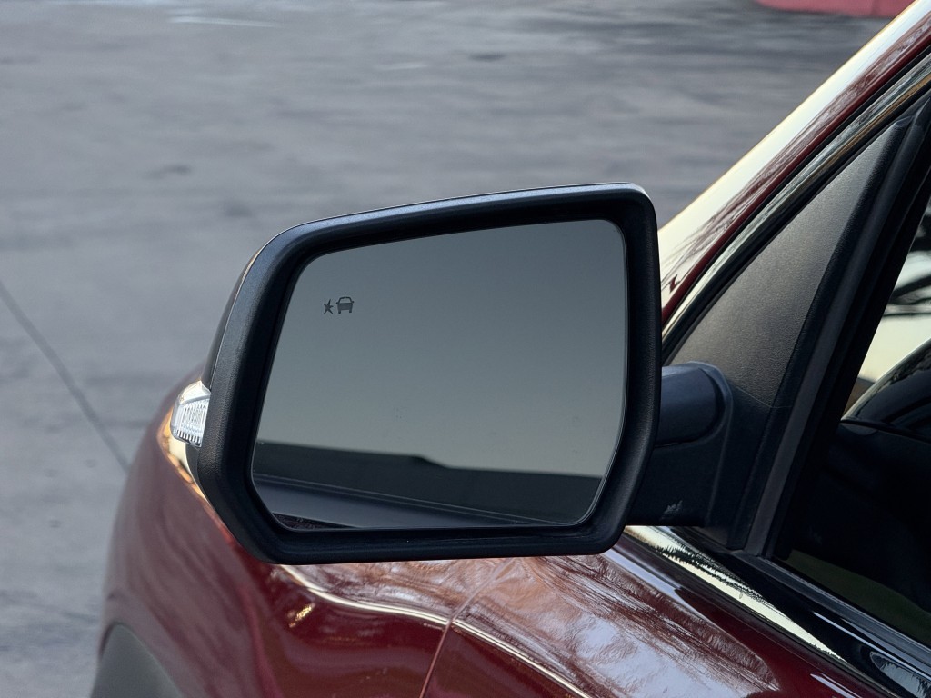 2021 GMC Acadia Image 13