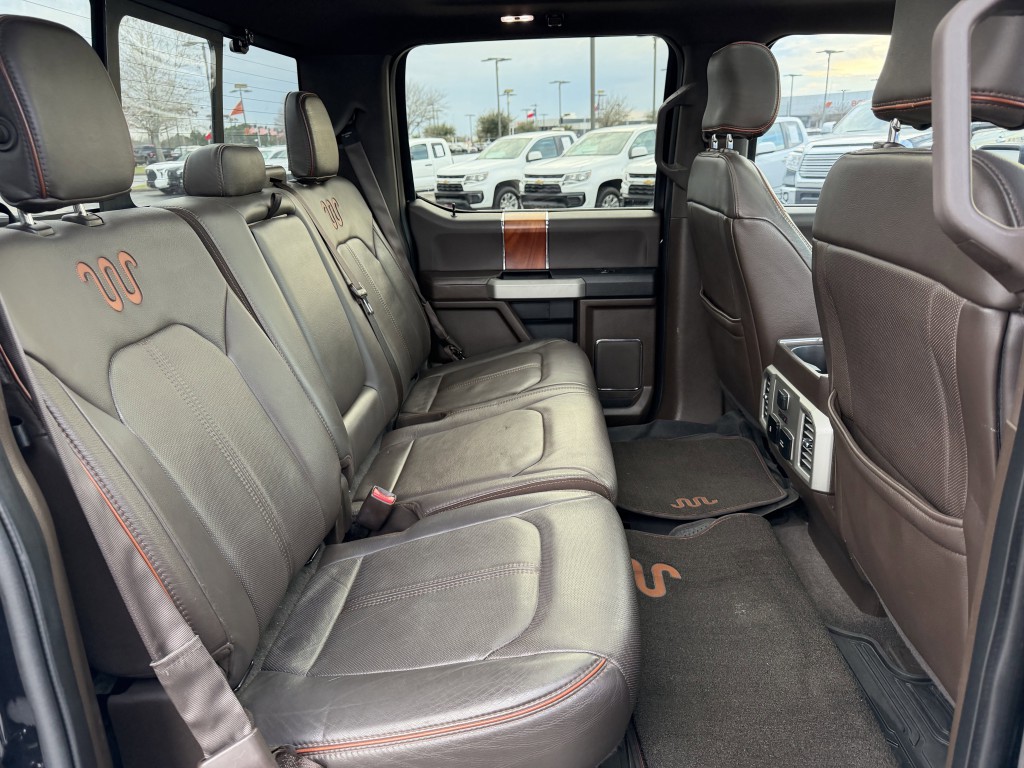 2017 Ford F-150 Image 28