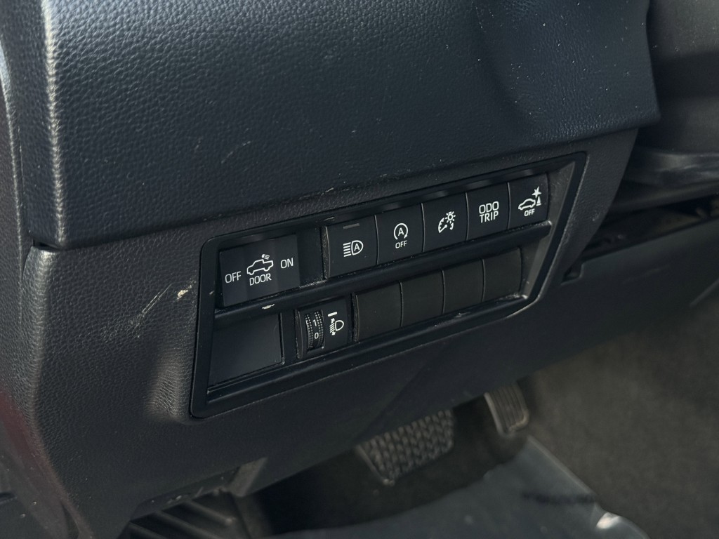 2022 Toyota Tundra Image 24