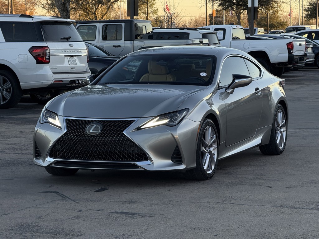 2019 Lexus RC Image 5