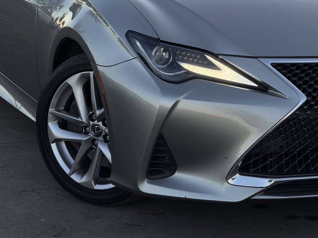 2019 Lexus RC Image 12